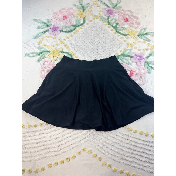 Old Navy Pants - Old Navy Active Cloud+ Go-Dry Black Skort Athletic Mini Skirt Medium